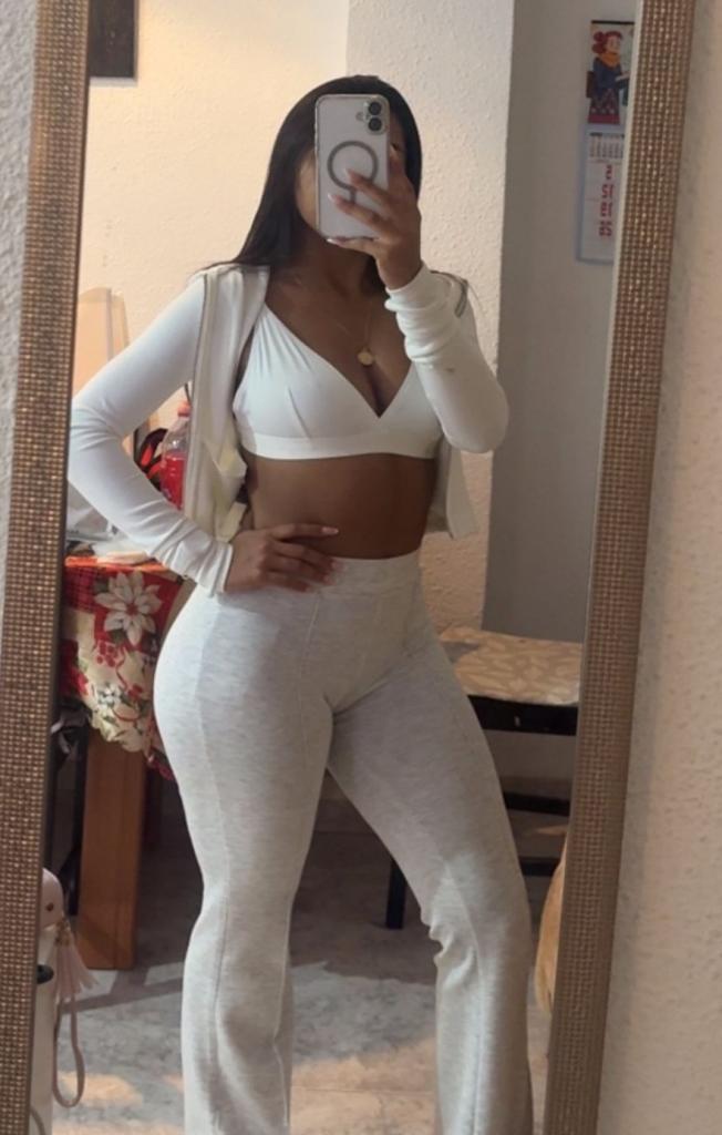 Chica busca chico en La Rioja: 