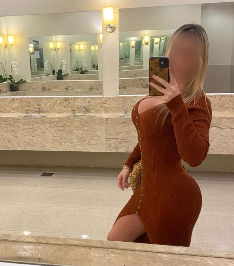 Chica busca chico en La Coruña: 