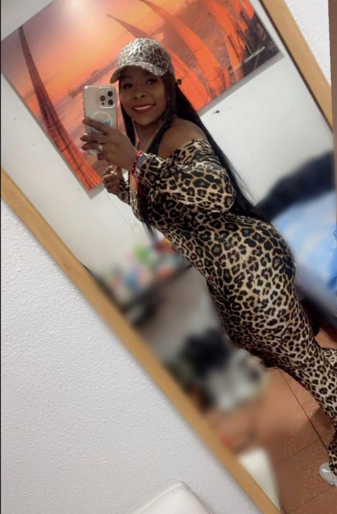 Chica busca chico en Barcelona: 