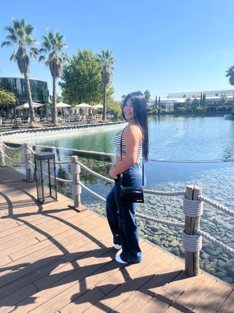 Chica busca chico en Tenerife: 