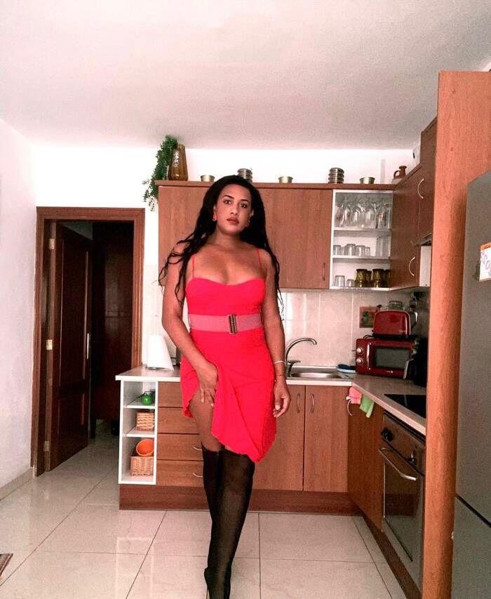 613937191: Travesti en Tenerife