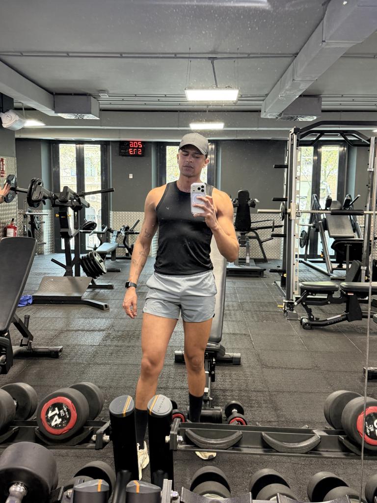 Chico busca chica en Pontevedra: 