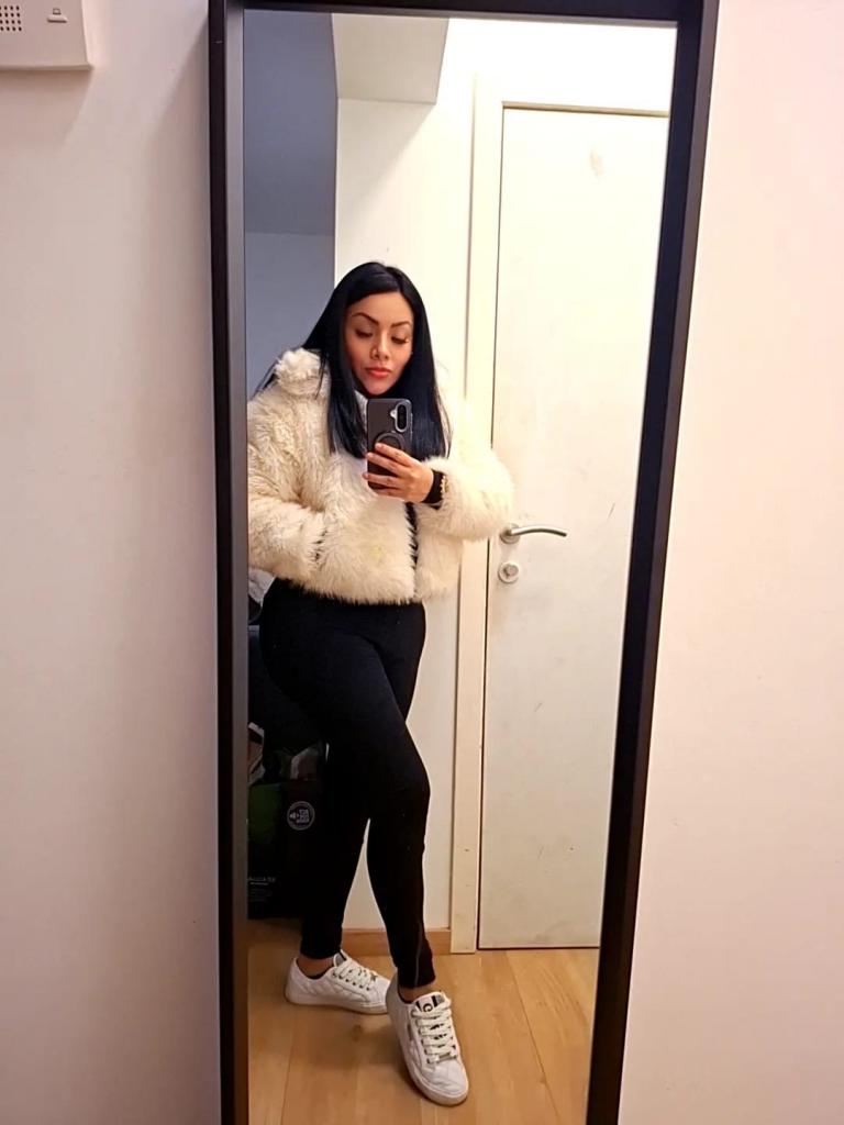 Chica busca chico en La Coruña: 