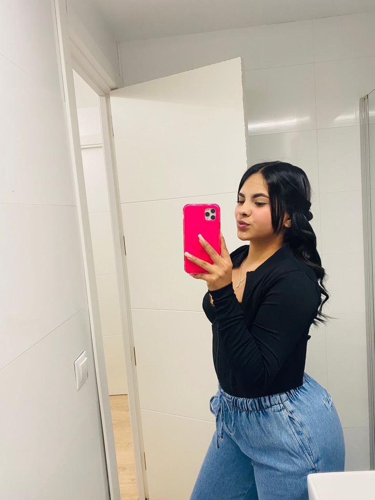 Chica busca chico en Mallorca: 