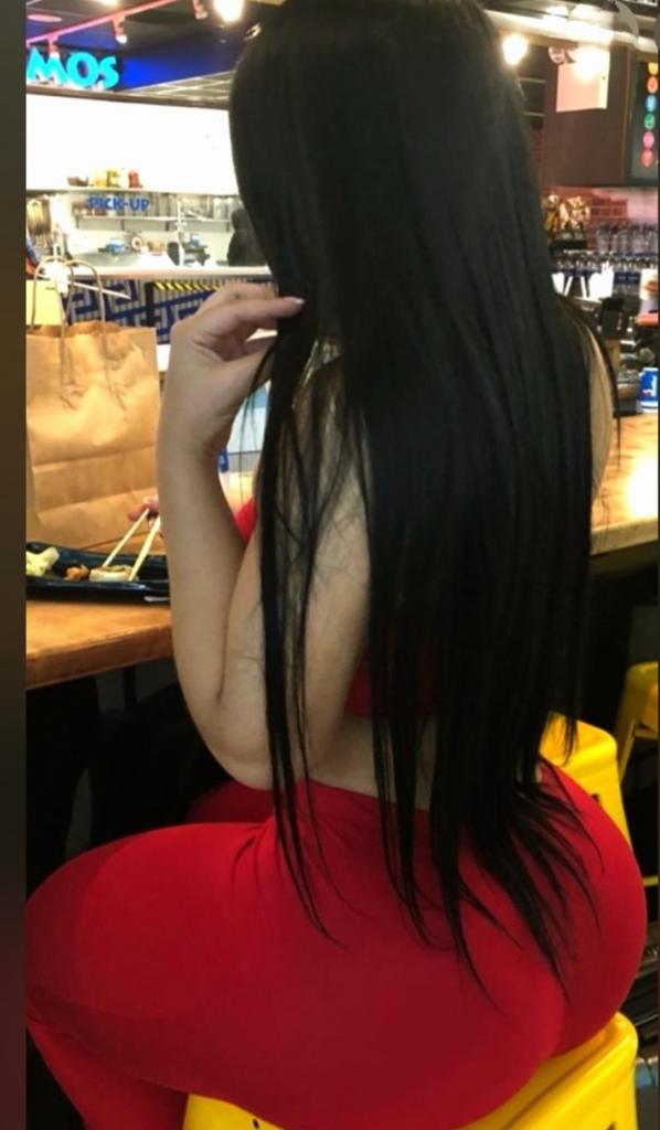 Chica busca chico en Almería: 