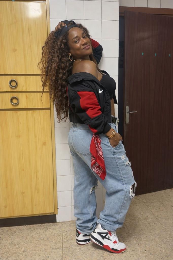 Chica busca chico en La Coruña: 