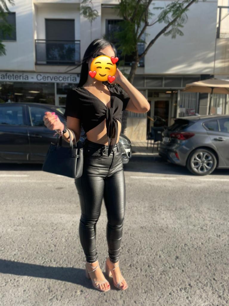 Chica busca chico en Alicante: 