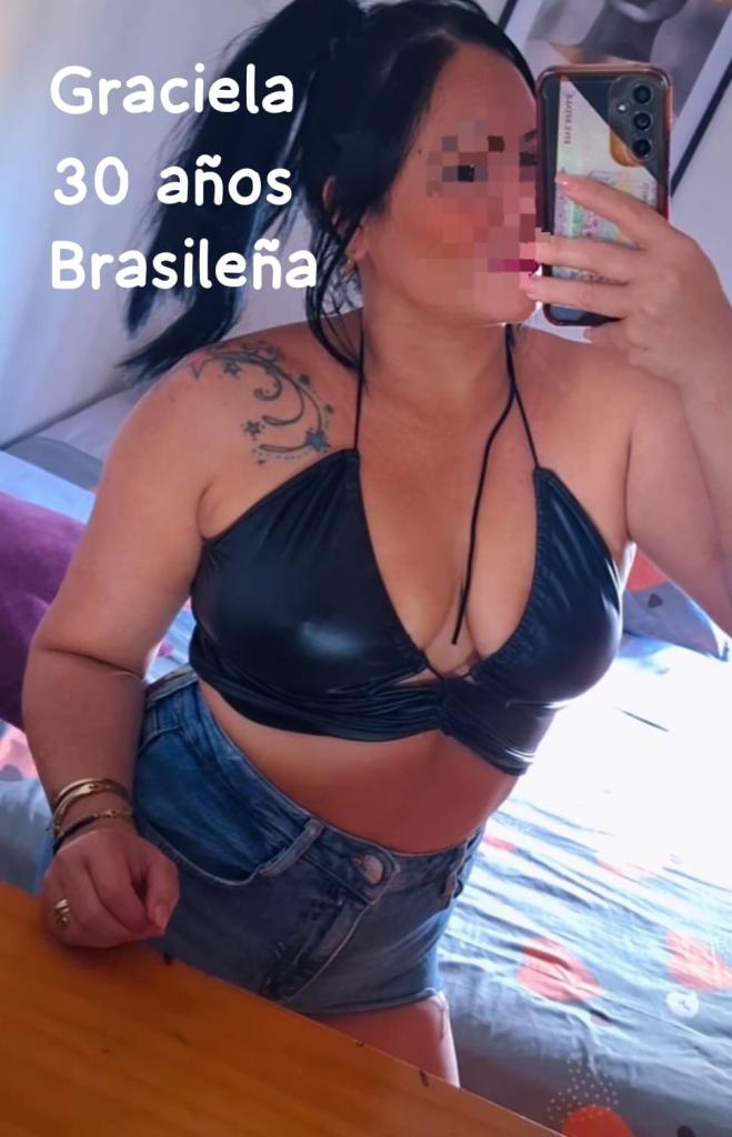 691345082: Chica busca chico en Cádiz