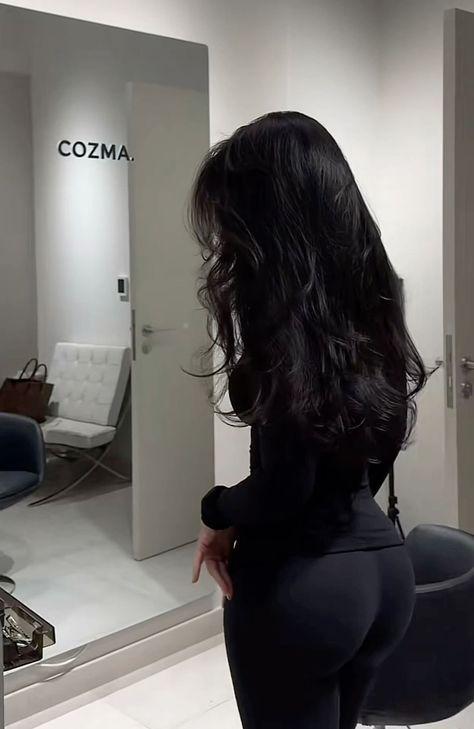 692584296: Chica busca chico en Madrid