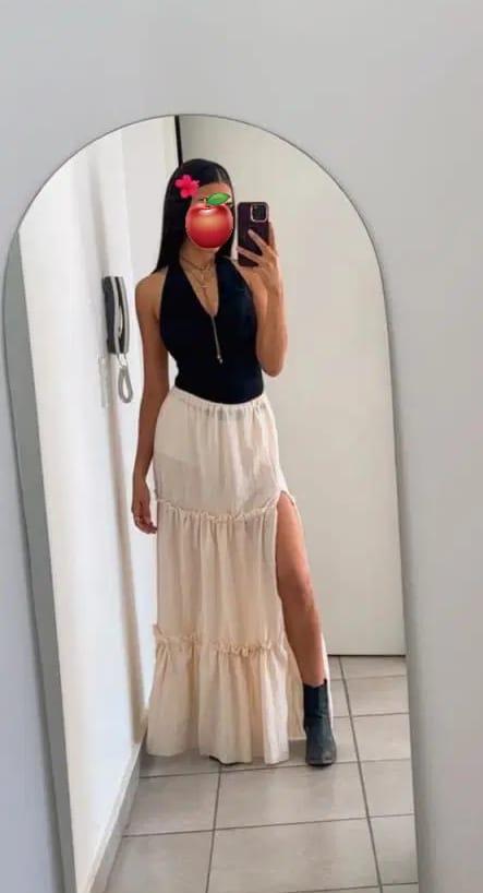 Chica busca chico en Granada: 