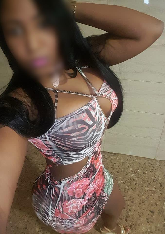 Chica busca chico en Barcelona: 