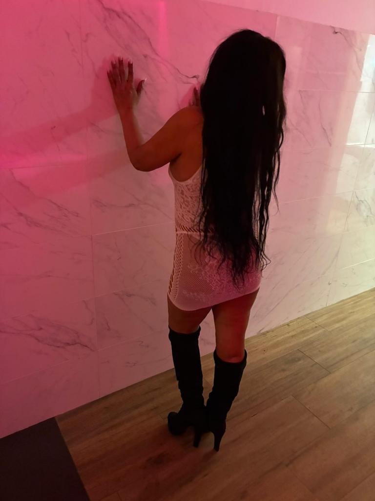 Chica busca chico en Barcelona: 