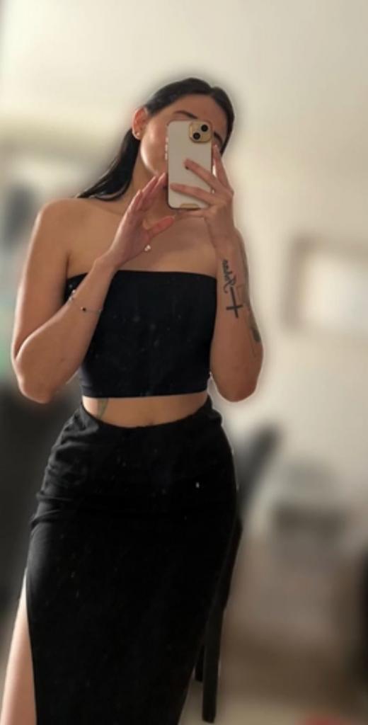 Chica busca chico en Almería: 