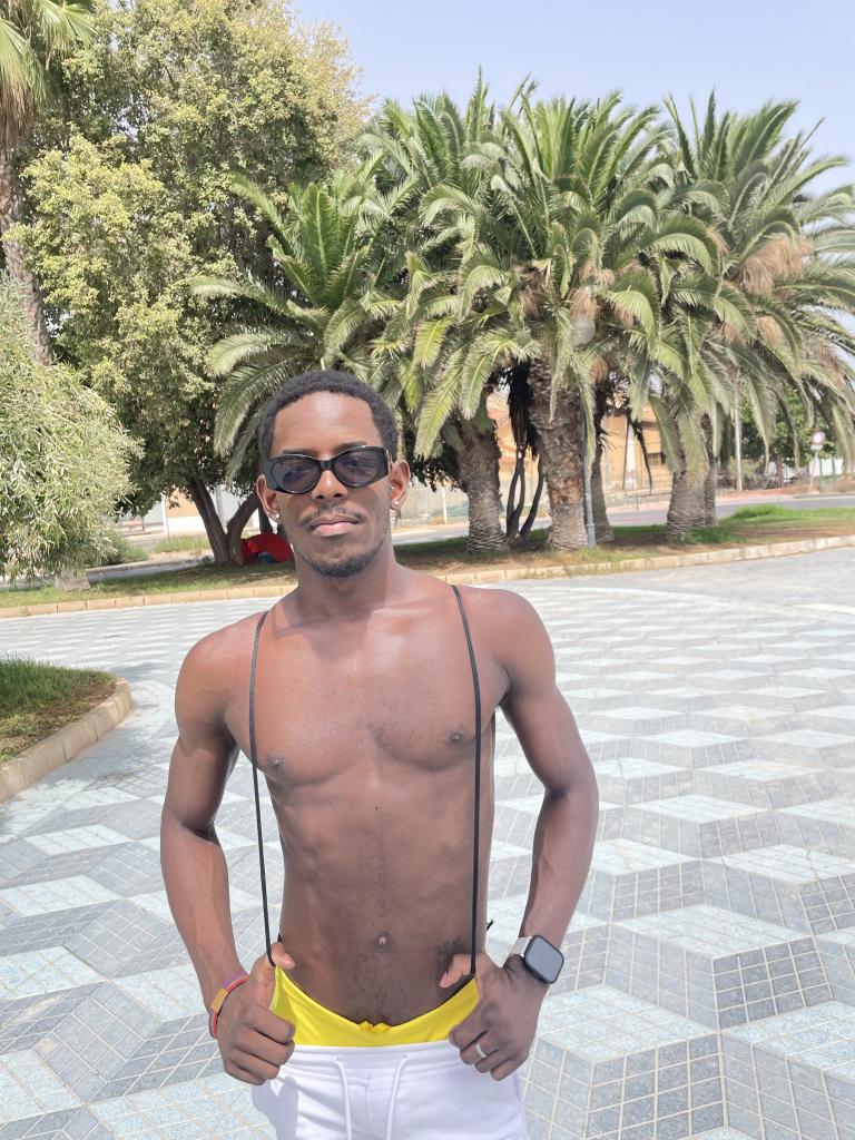 Chico busca chica en Madrid: 