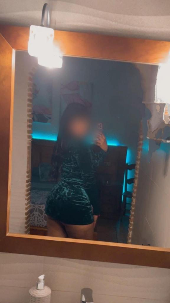 Chica busca chico en Murcia: 