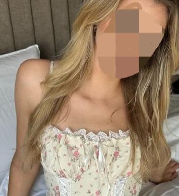 Chica busca chico en Huelva: 