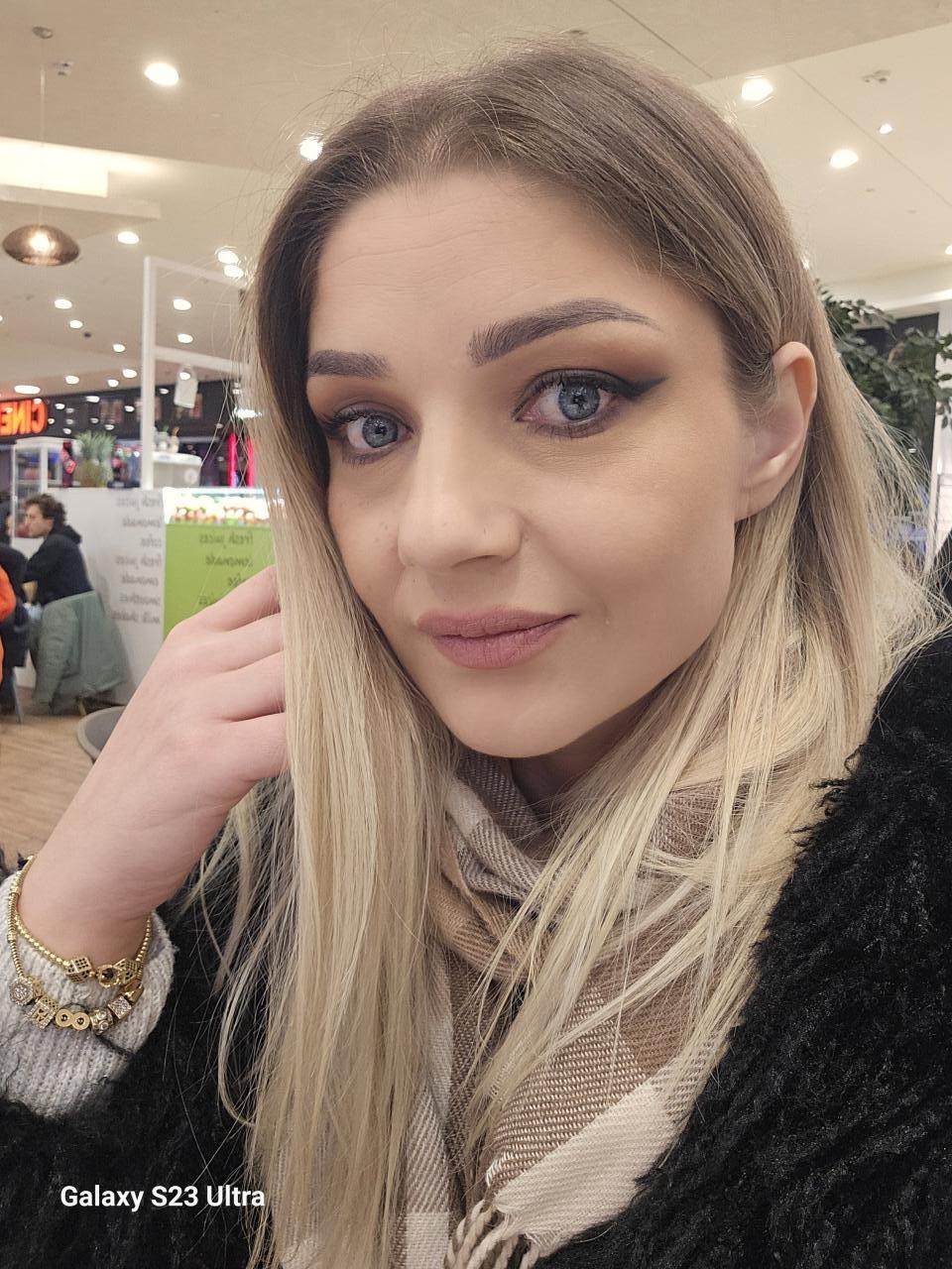 603438601: Chica busca chico en Málaga