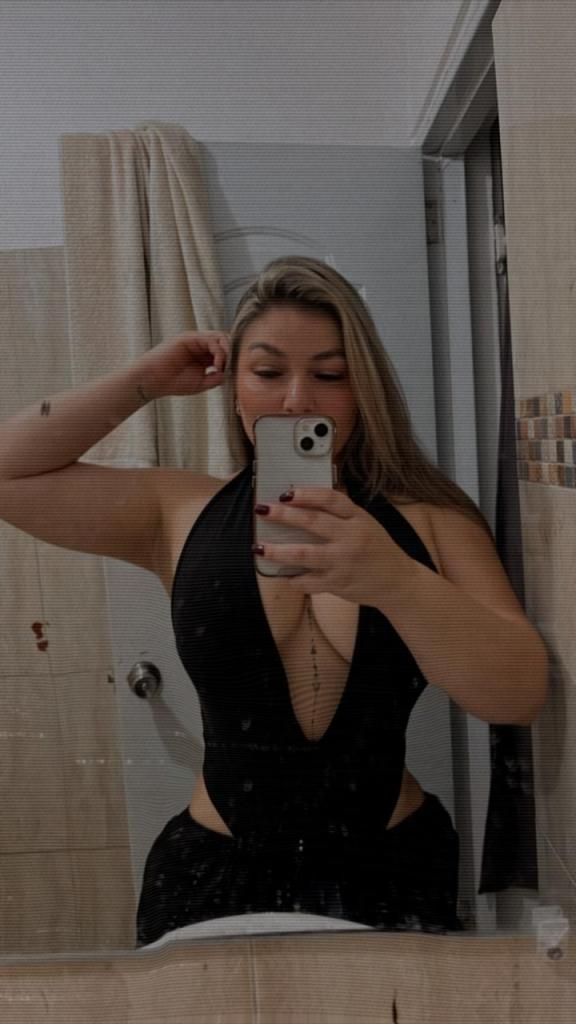 Chica busca chico en Tenerife: 