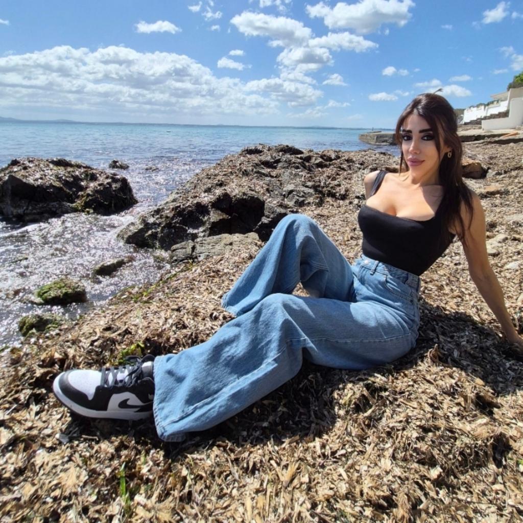 Chica busca chico en Mallorca: Chica busca chico