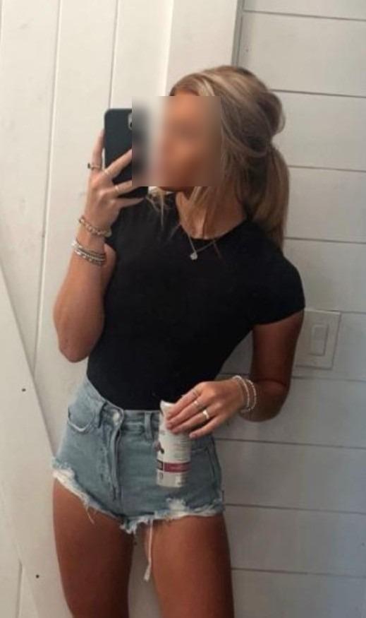 Chica busca chico en La Coruña: 