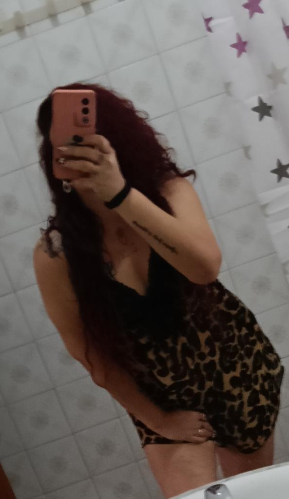 Chica busca chico en Cádiz: Chica busca chico