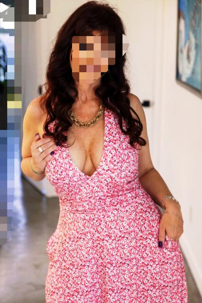 Chica busca chico en Tenerife: 