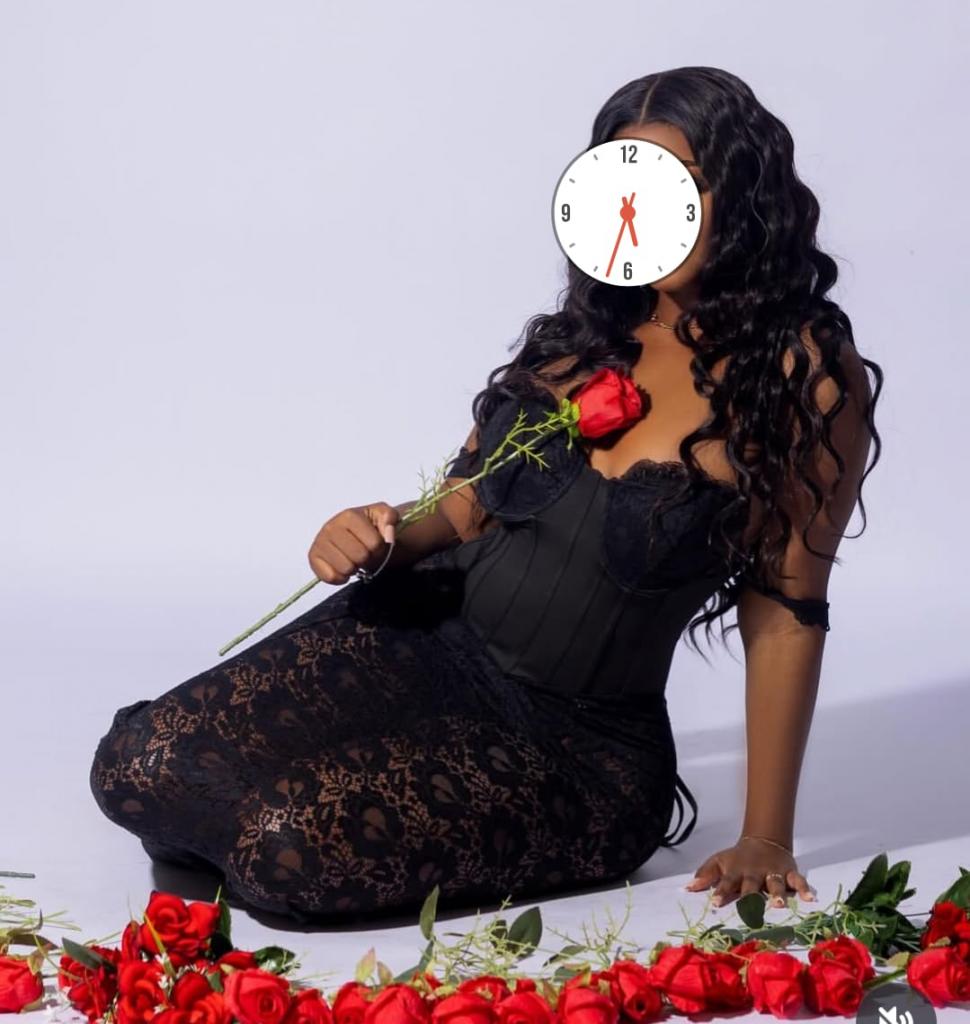 Chica busca chico en Cádiz: 