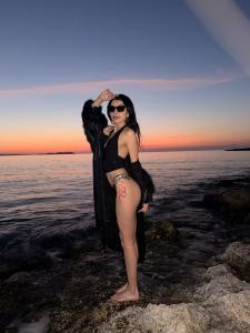 662461430: Chica busca chico en Ibiza