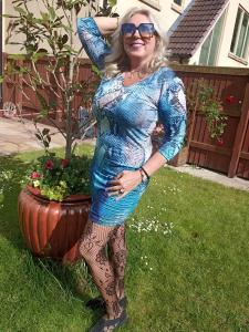 697685515: Chica busca chico en Gerona