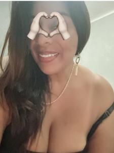 695111791: Chica busca chico en Madrid