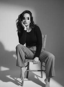 711275828: Chica busca chico en Madrid