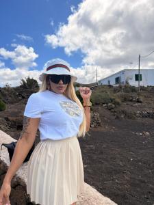 603633140: Chica busca chico en Huelva