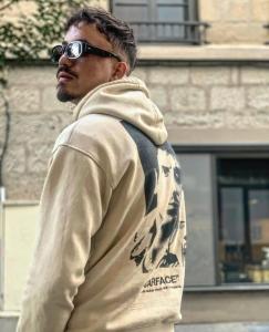 742001756: Chico busca chica en Zaragoza