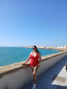 623533625: Chica busca chico en Cádiz