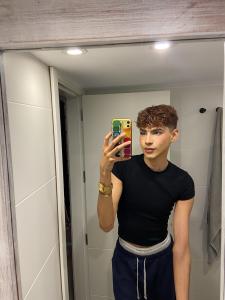 631461031: Chico busca chica en Málaga