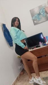 643048478: Chica busca chico en Zaragoza