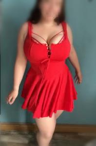610825375: Chica busca chico en Barcelona