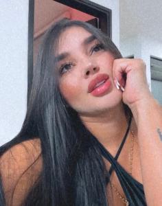 613234802: Chica busca chico en Tarragona