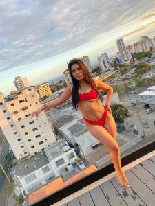 600347482: Chica busca chico en La Coruña