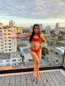 600347482: Chica busca chico en La Coruña