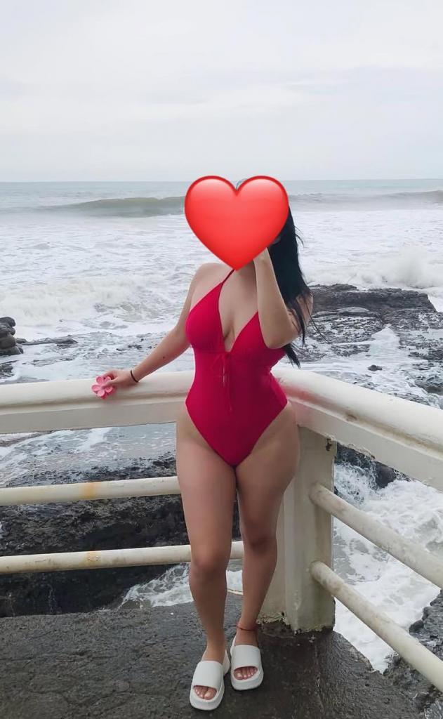 Chica busca chico en Tenerife: 