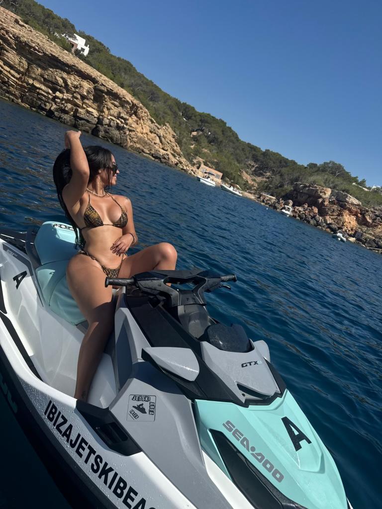 Chica busca chico en Zaragoza: 