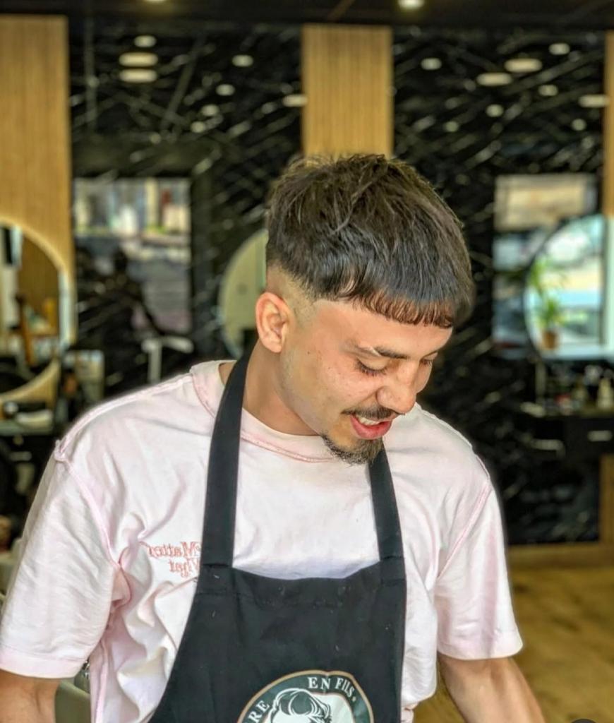 742001756: Chico busca chica en Zaragoza