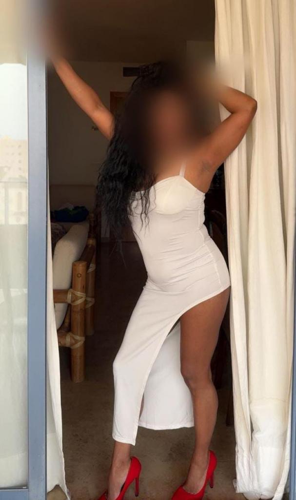 Chica busca chico en Alicante: 