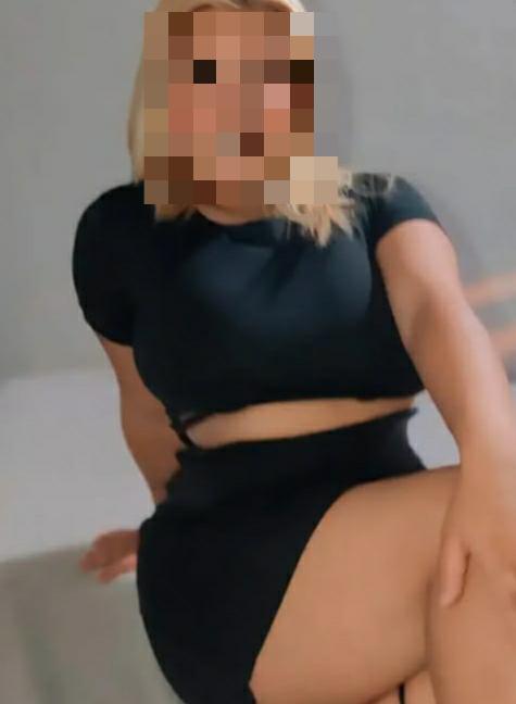 Chica busca chico en La Coruña: 