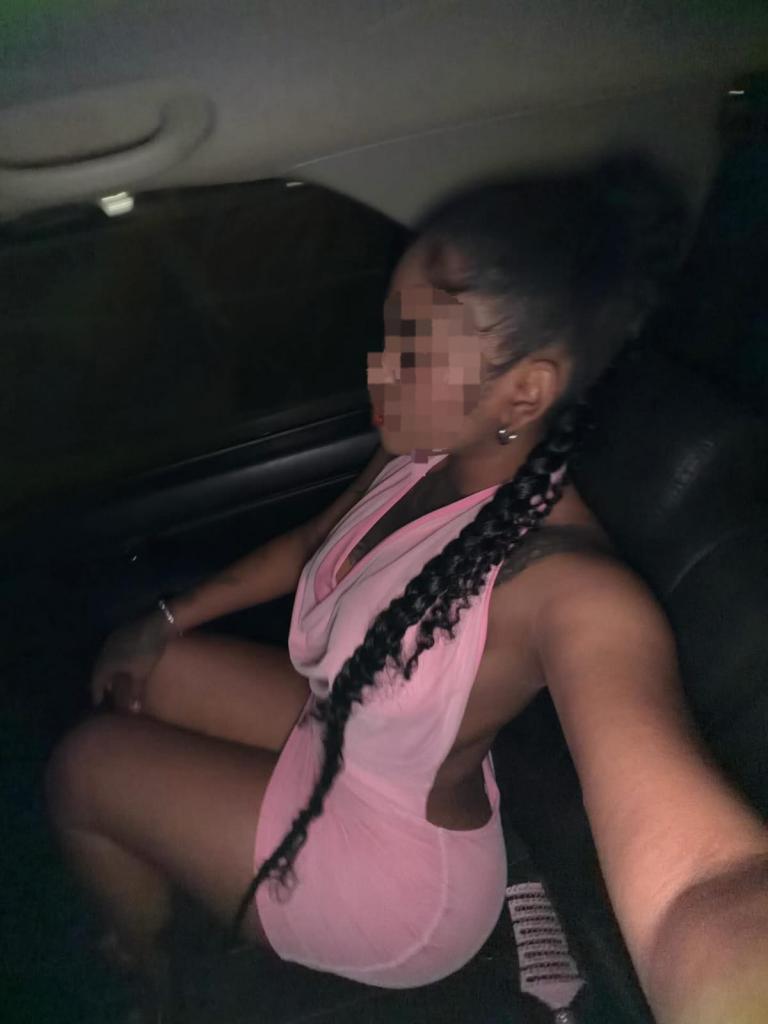 Chica busca chico en Alicante: 