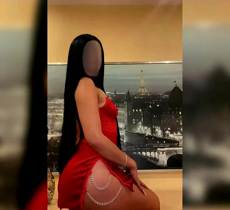 Chica busca chico en Almería: 