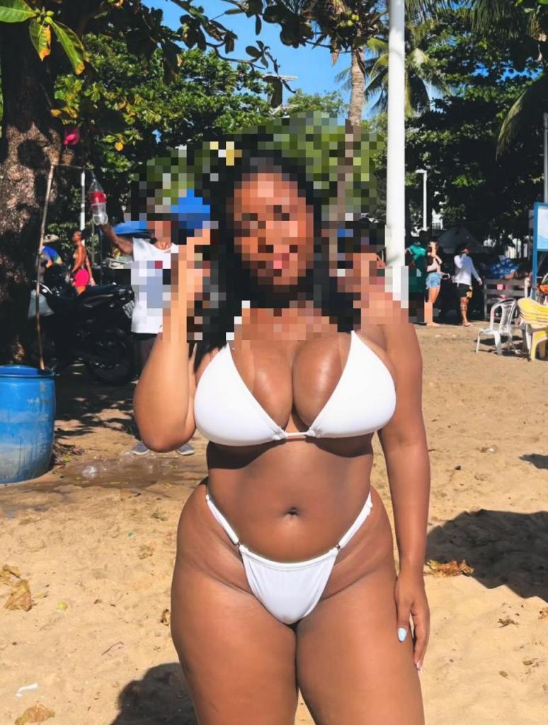 Chica busca chico en Cádiz: 