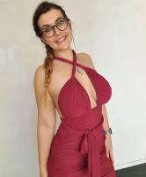 613602237: Chica busca chico en Madrid