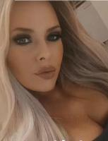 643541030: Chica busca chico en La Coruña